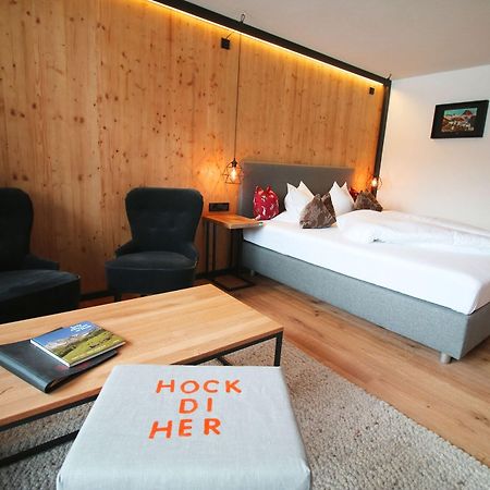 Berghotel Basur - Das Schihotel Am Arlberg Flirsch Exterior foto
