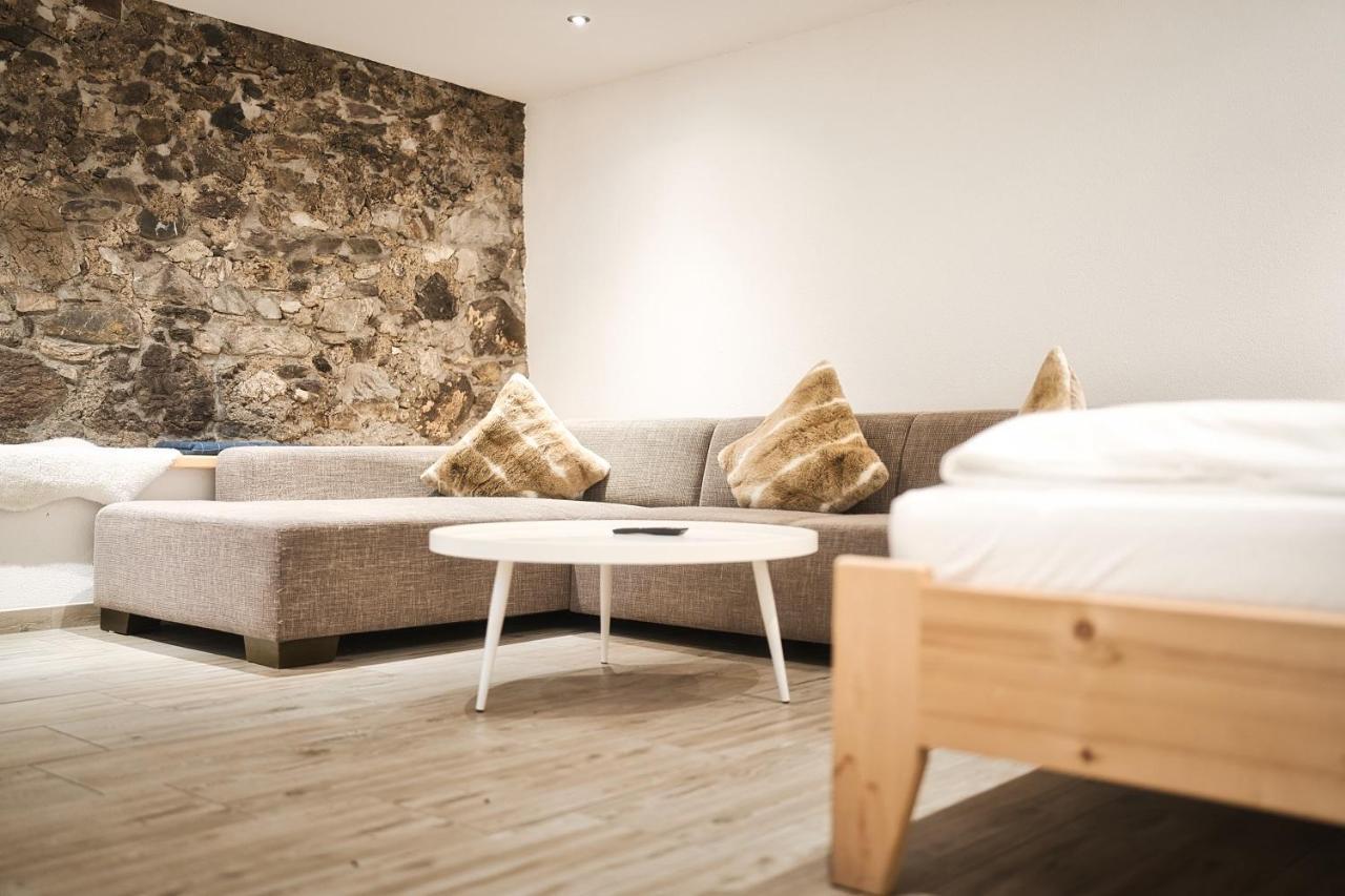 Berghotel Basur - Das Schihotel Am Arlberg Flirsch Exterior foto