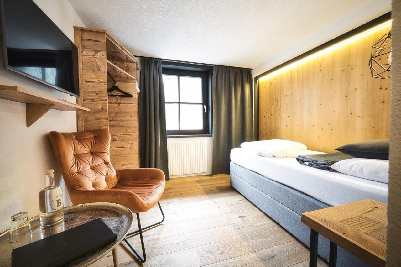 Berghotel Basur - Das Schihotel Am Arlberg Flirsch Exterior foto